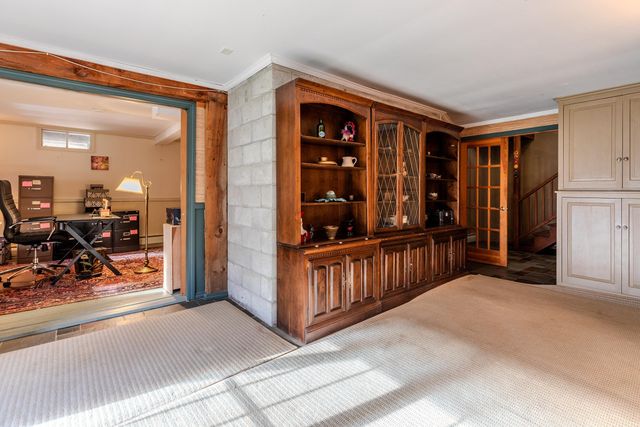 1098 West Sandgate Road, Sandgate, VT 05250