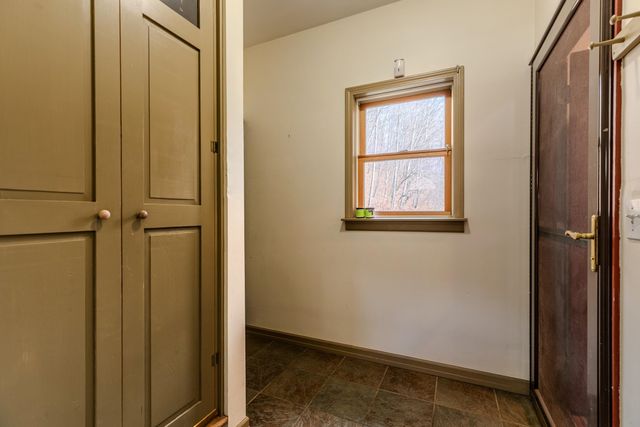 1098 West Sandgate Road, Sandgate, VT 05250