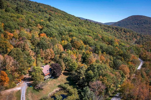 1098 West Sandgate Road, Sandgate, VT 05250