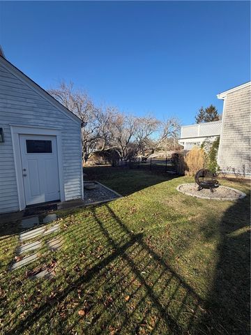 299 Prospect Avenue, Middletown, RI 02842