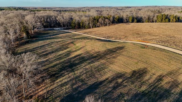 138 Waterway Drive, Bath Springs, TN 38311