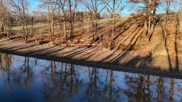 138 Waterway Drive, Bath Springs, TN 38311