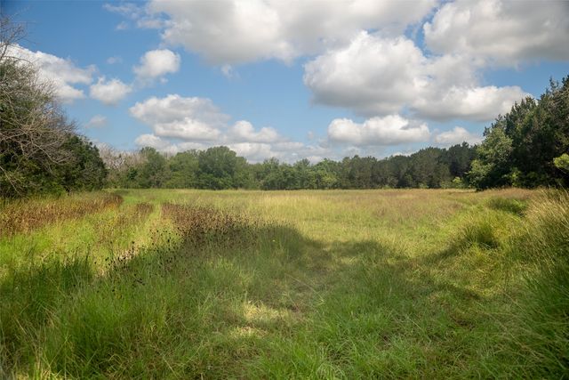 1100 cr 2440 Hico tx 7664 cr 2440, Iredell, TX 76649
