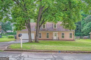 1739 Brandy Woods Trail SE, Conyers, GA 30013