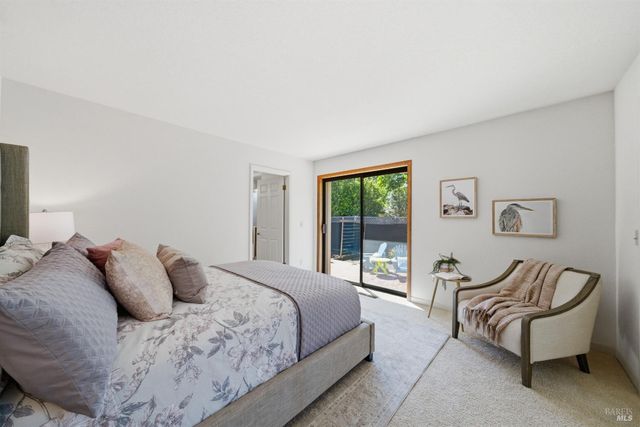 665 4th St E, Sonoma, CA 95476