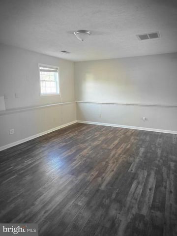 587 UNIVERSE DR, Martinsburg, WV 25404