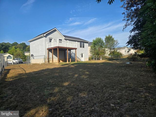 587 UNIVERSE DR, Martinsburg, WV 25404