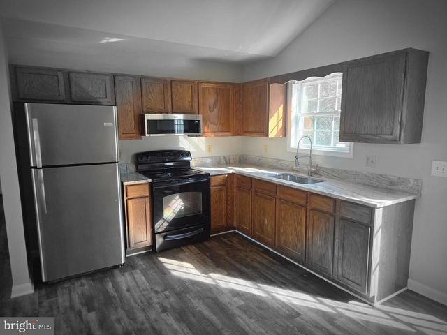 587 UNIVERSE DR, Martinsburg, WV 25404