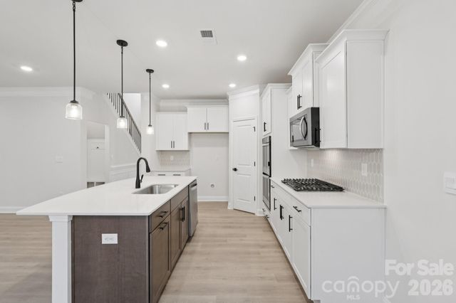 179 Asmodean Lane, Troutman, NC 28166