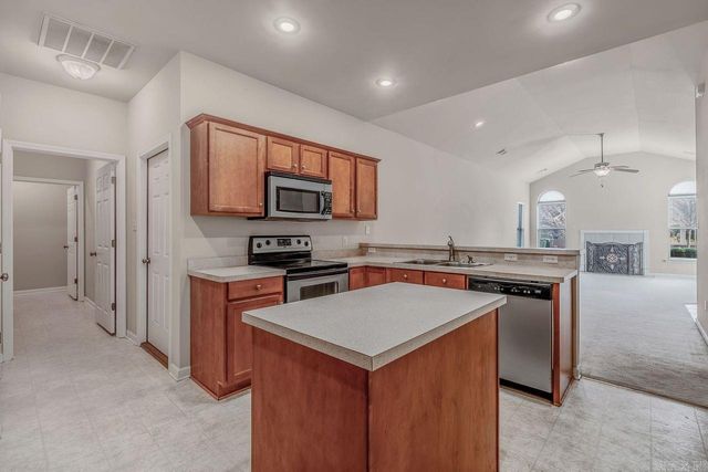 111 Mountain Terrace Circle, Maumelle, AR 72113