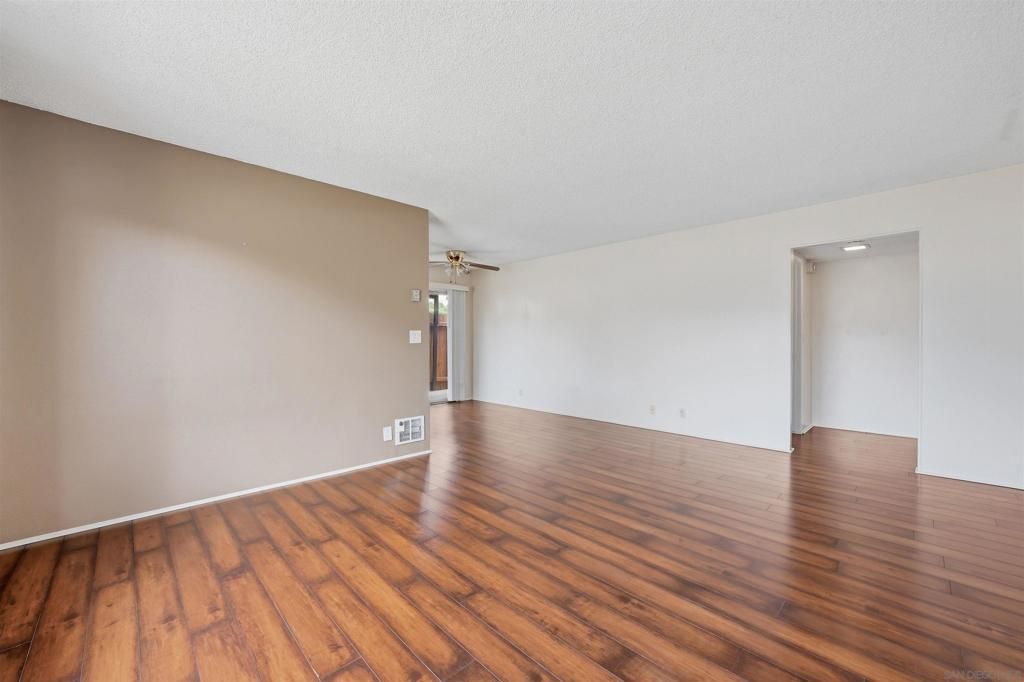 Image 14 of property listing at 4540 Maple 145, La Mesa, CA 91941
