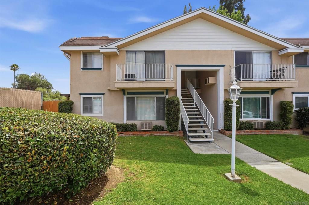Image 2 of property listing at 4540 Maple 145, La Mesa, CA 91941
