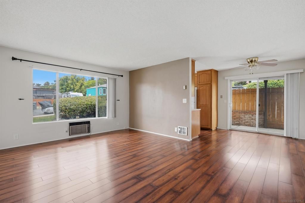 Image 6 of property listing at 4540 Maple 145, La Mesa, CA 91941