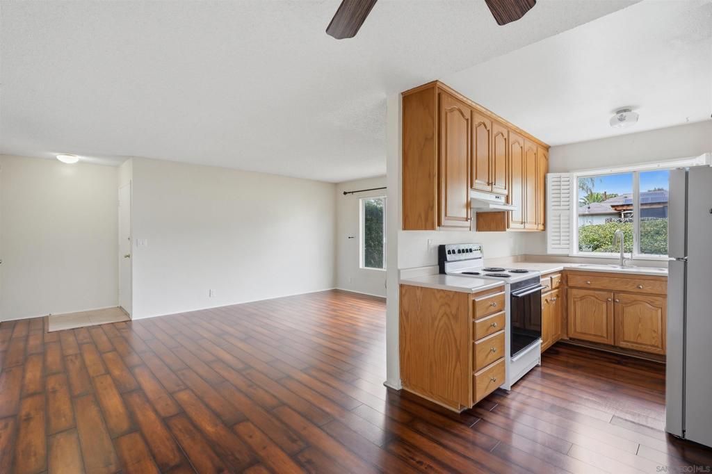 Image 8 of property listing at 4540 Maple 145, La Mesa, CA 91941