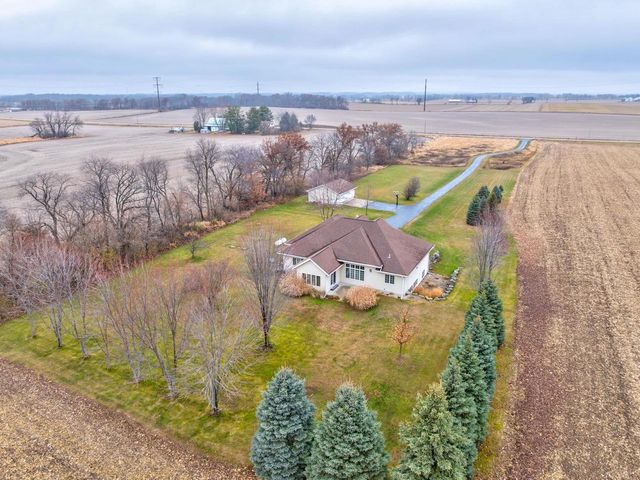 115 County Highway N, Edgerton, WI 53534