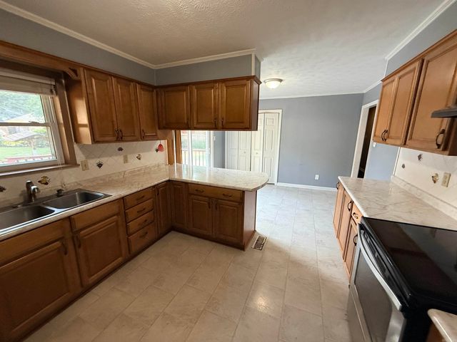 1002 Eastern Ave, Cabot, AR 72023