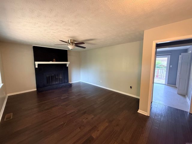1002 Eastern Ave, Cabot, AR 72023