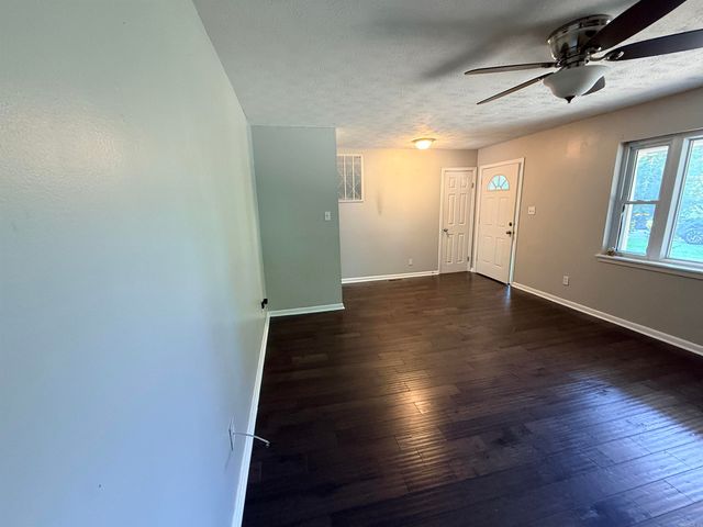 1002 Eastern Ave, Cabot, AR 72023