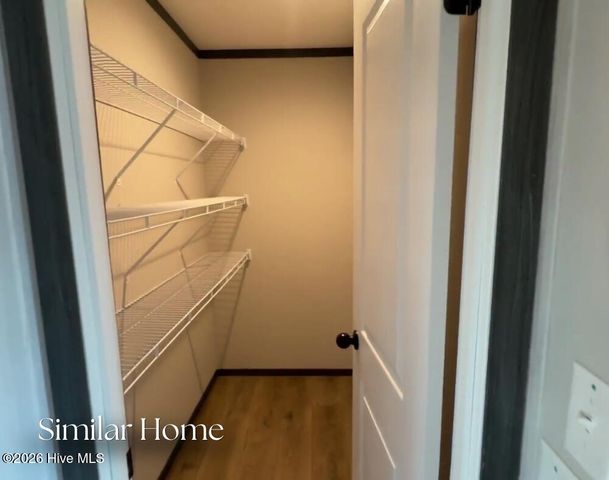 89 Jenkins Avenue, Maysville, NC 28555