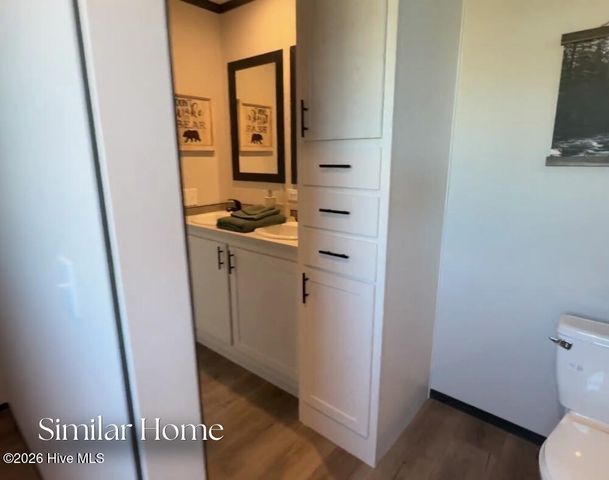 89 Jenkins Avenue, Maysville, NC 28555