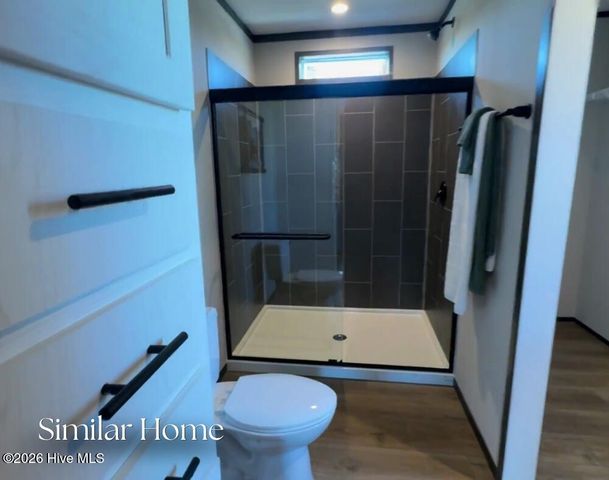 89 Jenkins Avenue, Maysville, NC 28555