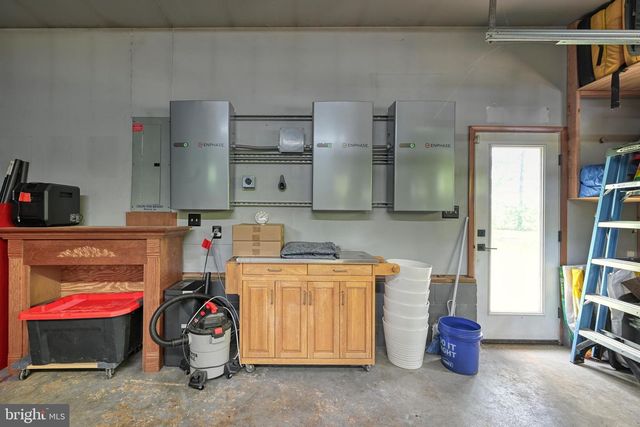 321 WILLOW OAK LN, Bumpass, VA 23024