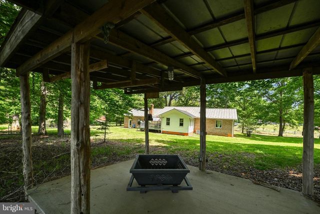 321 WILLOW OAK LN, Bumpass, VA 23024