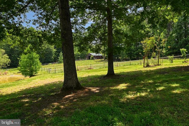 321 WILLOW OAK LN, Bumpass, VA 23024