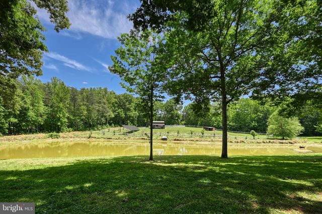 321 WILLOW OAK LN, Bumpass, VA 23024