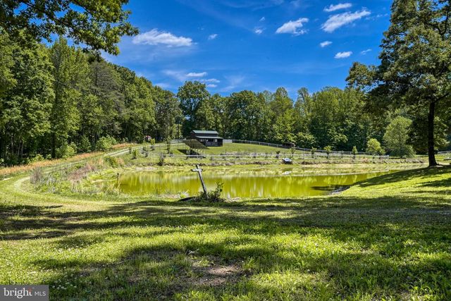 321 WILLOW OAK LN, Bumpass, VA 23024