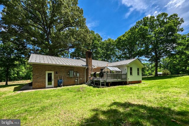 321 WILLOW OAK LN, Bumpass, VA 23024