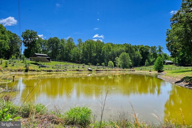 321 WILLOW OAK LN, Bumpass, VA 23024