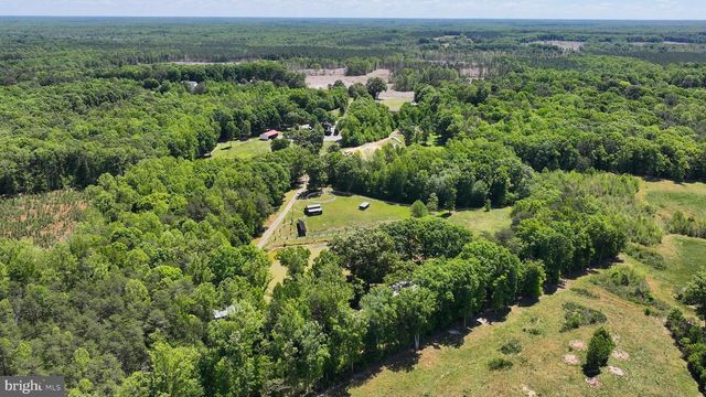 321 WILLOW OAK LN, Bumpass, VA 23024