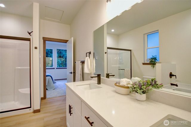 18 Shetland Court, Bellingham, WA 98229