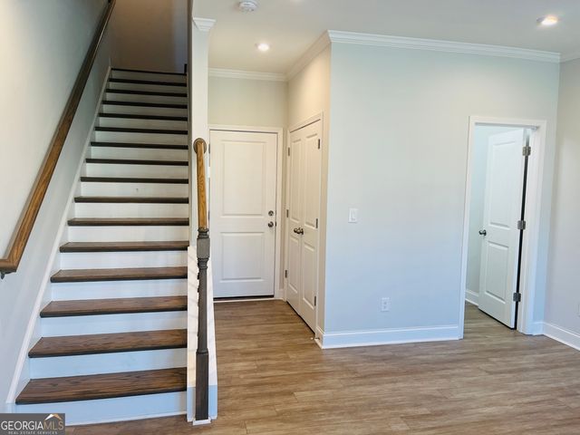 2638 Creekside Drive NW, Atlanta, GA 30318