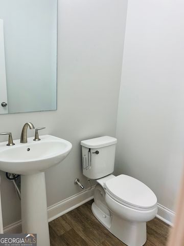 2638 Creekside Drive NW, Atlanta, GA 30318