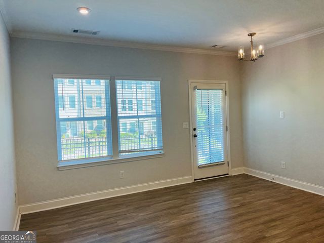 2638 Creekside Drive NW, Atlanta, GA 30318