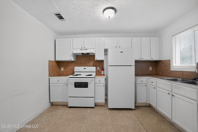 4305 Old Brandon Road, Pearl, MS 39208