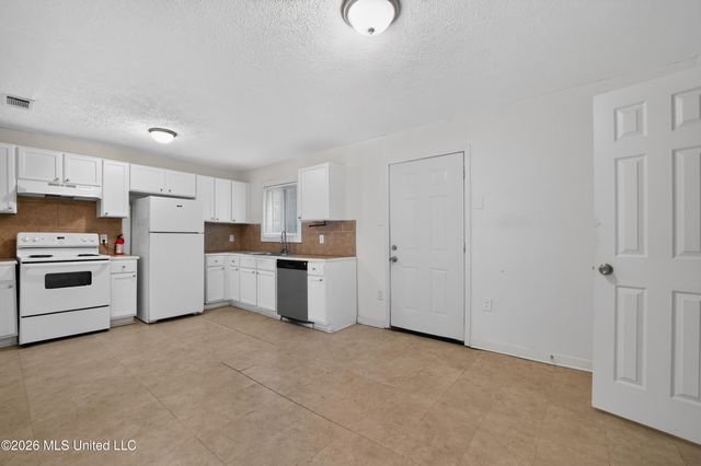 4305 Old Brandon Road, Pearl, MS 39208