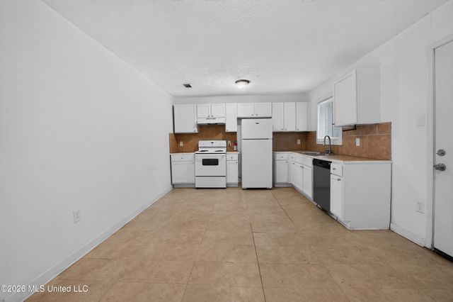 4305 Old Brandon Road, Pearl, MS 39208