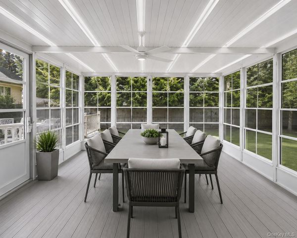22 Peninsula Drive, Sag Harbor, NY 11963