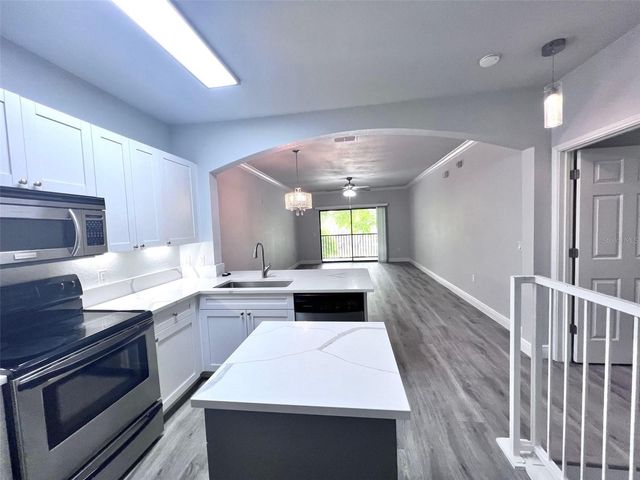 2250 PORTOFINO PLACE 23-023, Palm Harbor, FL 34683