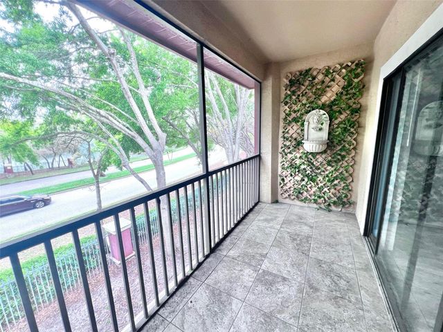 2250 PORTOFINO PLACE 23-023, Palm Harbor, FL 34683