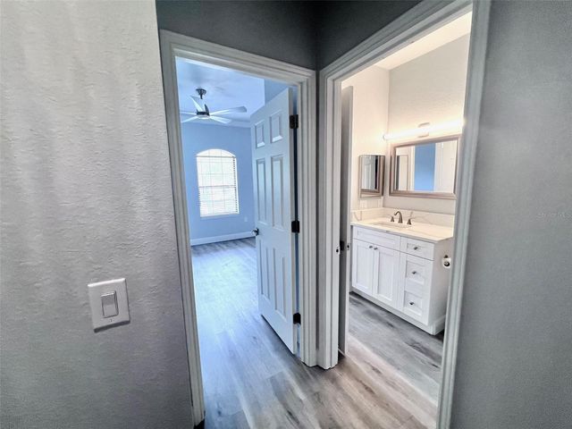 2250 PORTOFINO PLACE 23-023, Palm Harbor, FL 34683