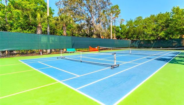 2250 PORTOFINO PLACE 23-023, Palm Harbor, FL 34683