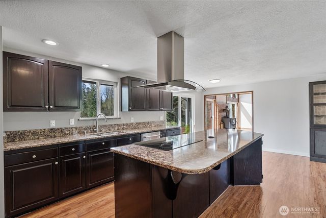 16035 148th Ave SE, Yelm, WA 98597