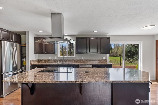16035 148th Ave SE, Yelm, WA 98597