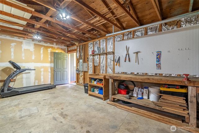 16035 148th Ave SE, Yelm, WA 98597