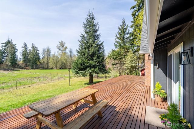 16035 148th Ave SE, Yelm, WA 98597