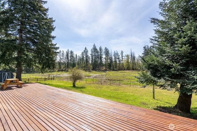 16035 148th Ave SE, Yelm, WA 98597